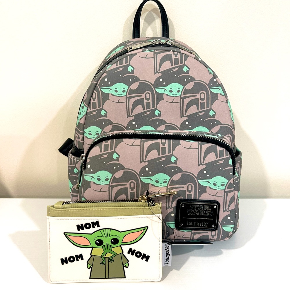Loungefly x Star Wars - Mando and the Child Mini Backpack & Wallet